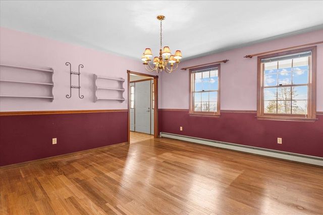 76 Red Tail Lane, Charlotte, VT 05445