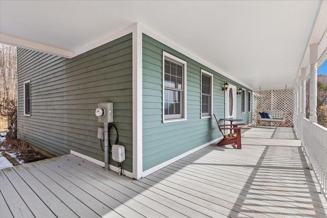 76 Red Tail Lane, Charlotte, VT 05445