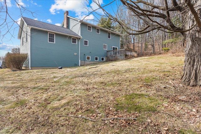 76 Red Tail Lane, Charlotte, VT 05445