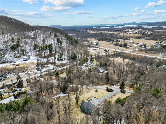 76 Red Tail Lane, Charlotte, VT 05445
