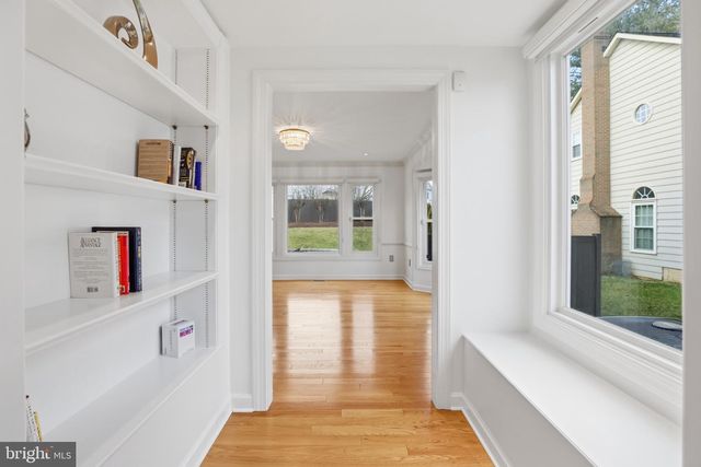 13222 MAPLECREST DR, Potomac, MD 20854