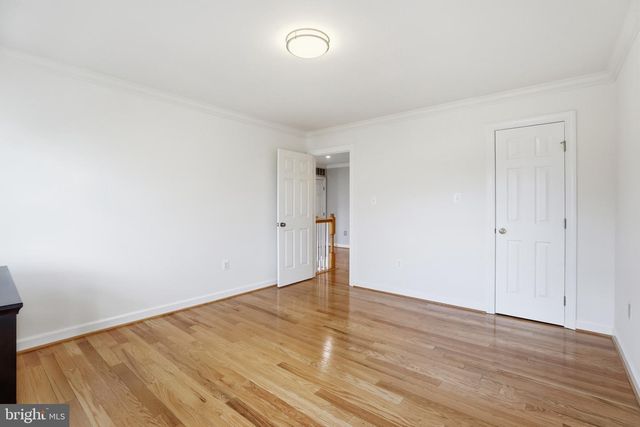 13222 MAPLECREST DR, Potomac, MD 20854