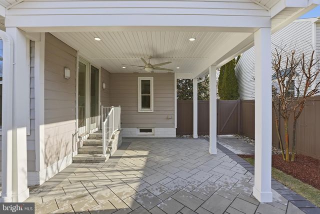 13222 MAPLECREST DR, Potomac, MD 20854