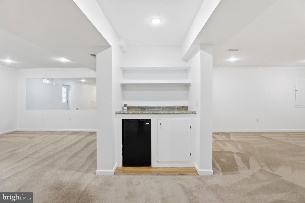 Image 43 of property listing at 13222 MAPLECREST DR, Potomac, MD 20854