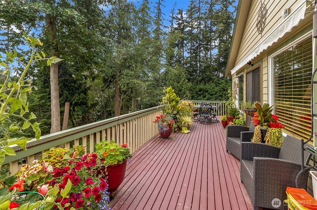 265 Sukyma Lane, Camano Island, WA 98282