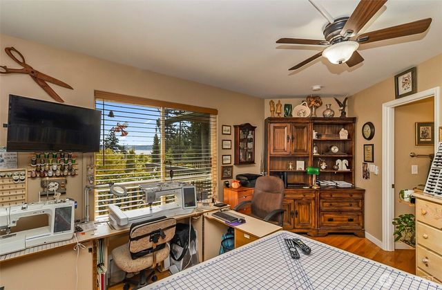 265 Sukyma Lane, Camano Island, WA 98282