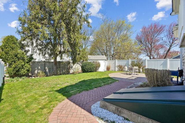 12 Hawley Rd, Scituate, MA 02066