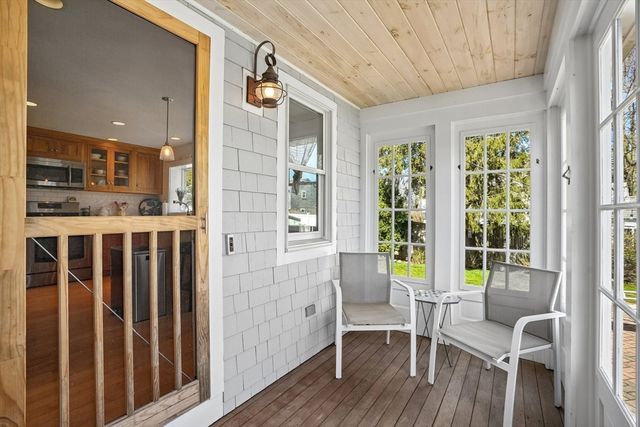 12 Hawley Rd, Scituate, MA 02066
