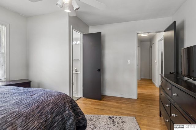 6634 Western Avenue, Omaha, NE 68132