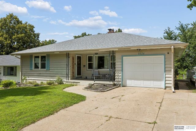 6634 Western Avenue, Omaha, NE 68132
