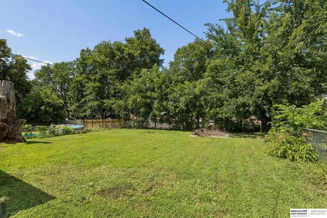 6634 Western Avenue, Omaha, NE 68132