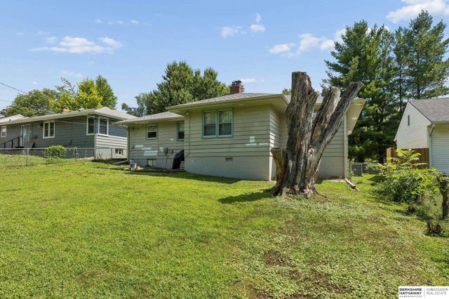 6634 Western Avenue, Omaha, NE 68132