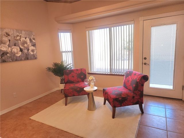 2276 Seminole Drive, Kingman, AZ 86401