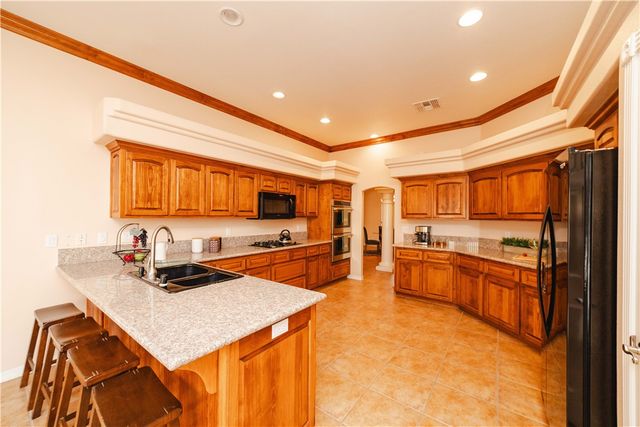 2276 Seminole Drive, Kingman, AZ 86401