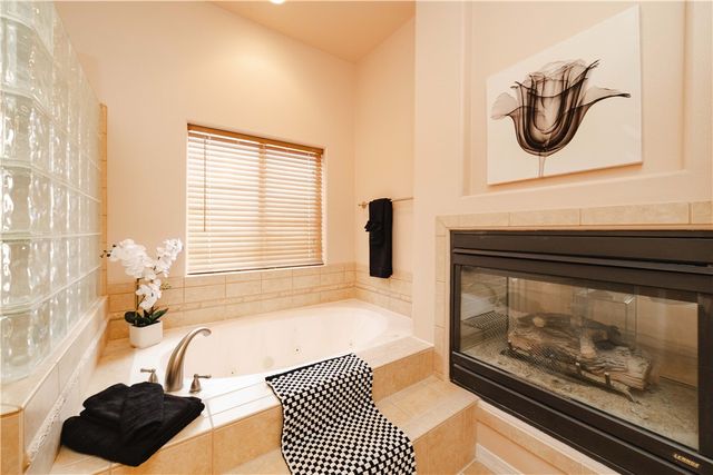 2276 Seminole Drive, Kingman, AZ 86401