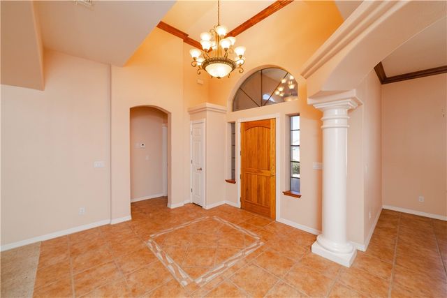 2276 Seminole Drive, Kingman, AZ 86401