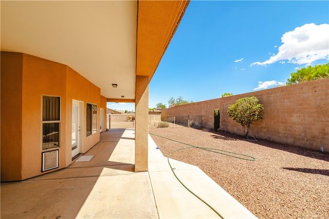 2276 Seminole Drive, Kingman, AZ 86401