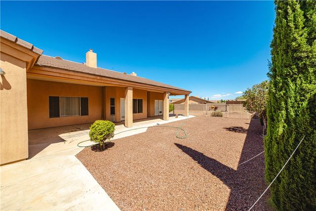 2276 Seminole Drive, Kingman, AZ 86401