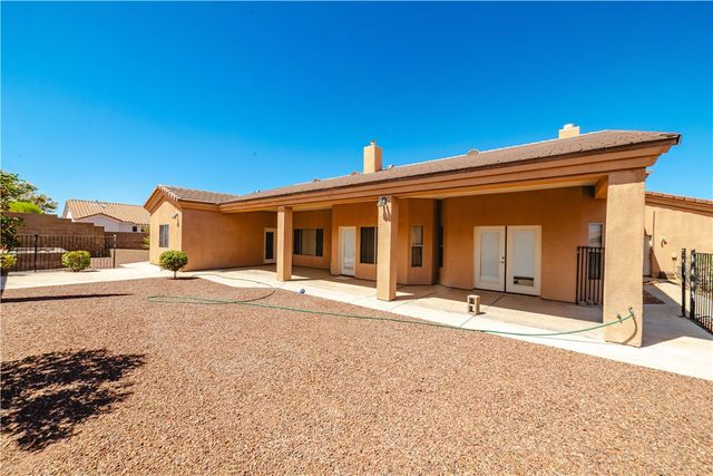 2276 Seminole Drive, Kingman, AZ 86401