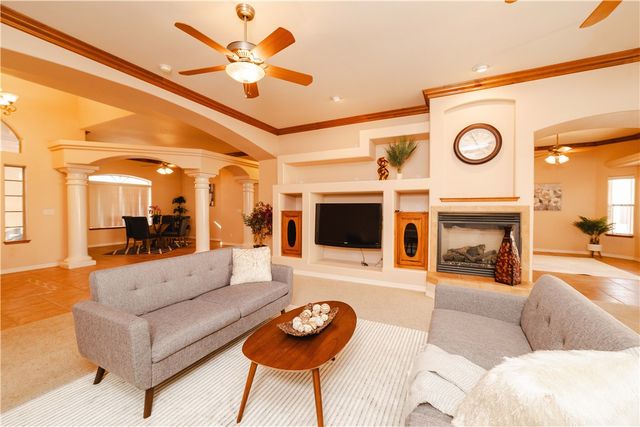 2276 Seminole Drive, Kingman, AZ 86401