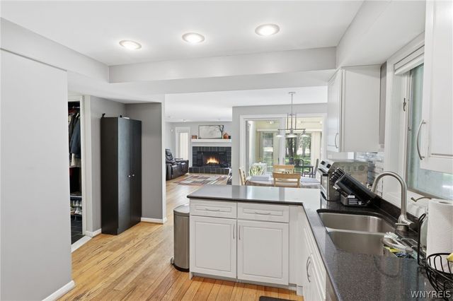12 Skylark Court, Amherst, NY 14051