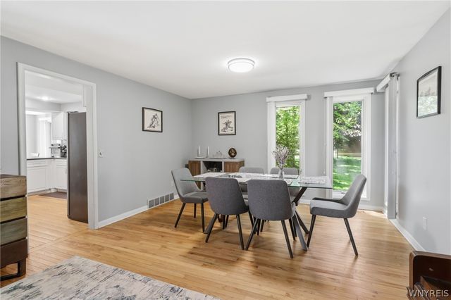 12 Skylark Court, Amherst, NY 14051