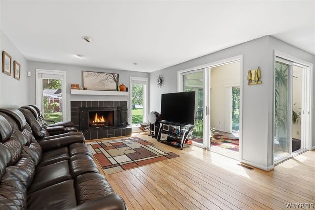 12 Skylark Court, Amherst, NY 14051
