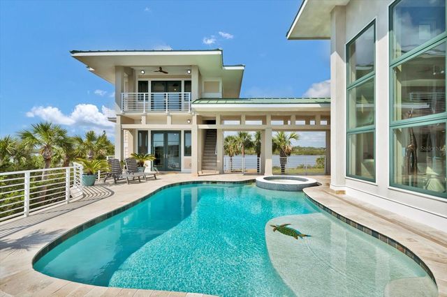 2590 PALM AVENUE, Flagler Beach, FL 32136