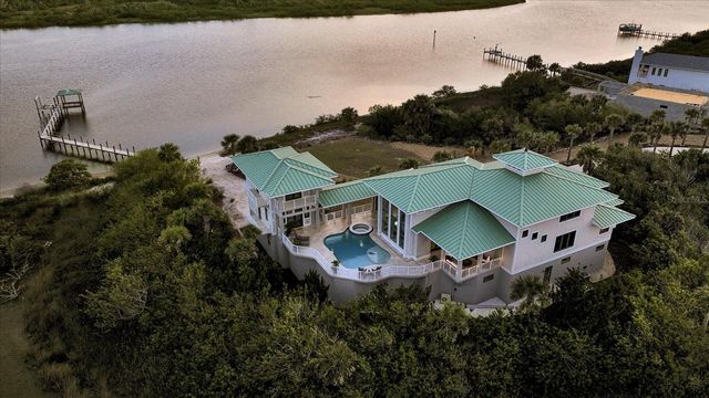 2590 PALM AVENUE, Flagler Beach, FL 32136