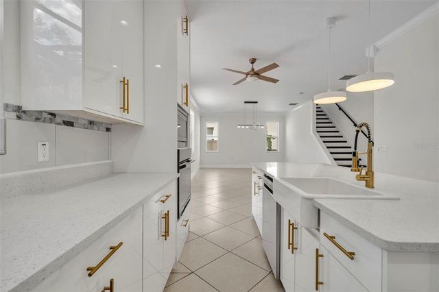 10071 CYPRESS KNEE CIRCLE, Orlando, FL 32825