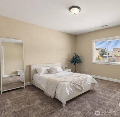 2015 Woodridge Street, Wenatchee, WA 98801