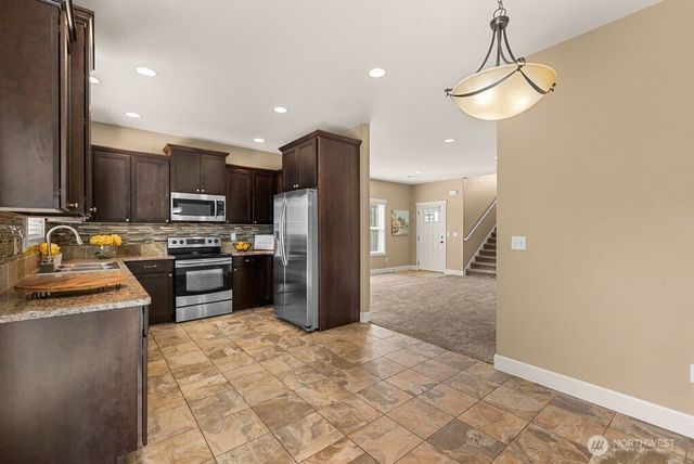 2015 Woodridge Street, Wenatchee, WA 98801