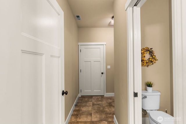 2015 Woodridge Street, Wenatchee, WA 98801