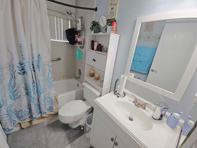 5 Heather Trace Drive, Boynton Beach, FL 33436