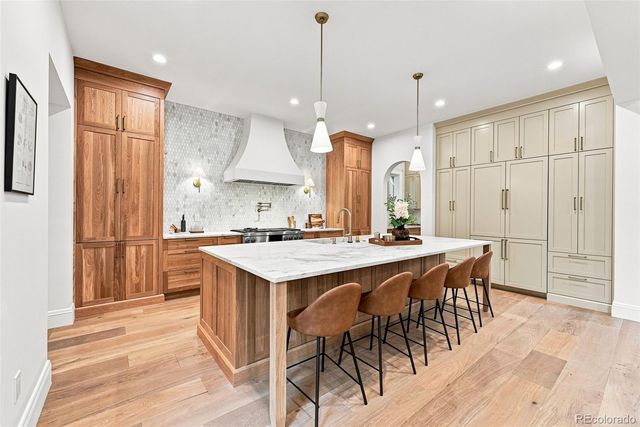 845 S Medea Way, Denver, CO 80209