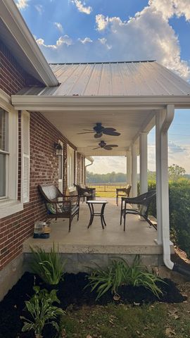 132 TGT Rd, Portland, TN 37148