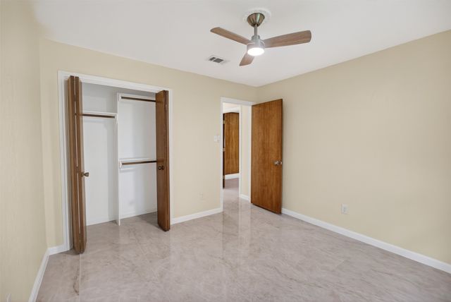 1606 Rosemary Drive, Arlington, TX 76014