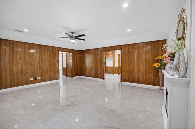 1606 Rosemary Drive, Arlington, TX 76014