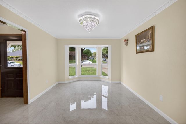 1606 Rosemary Drive, Arlington, TX 76014