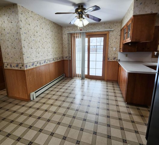 330 1st Street W, Lake Lillian, MN 56253