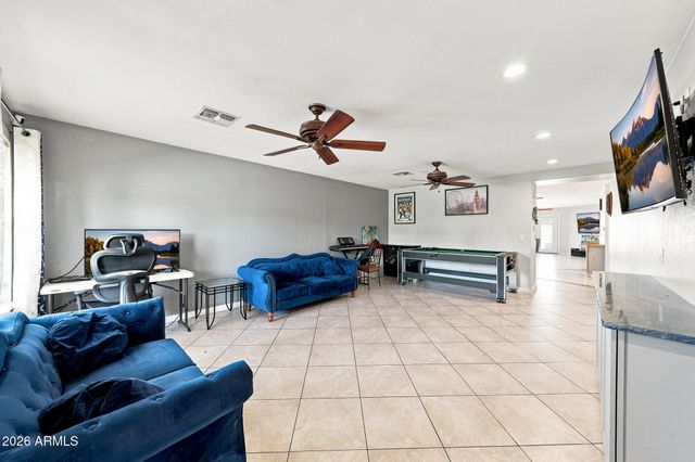15618 W PORT AU PRINCE Lane, Surprise, AZ 85379