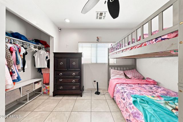 15618 W PORT AU PRINCE Lane, Surprise, AZ 85379