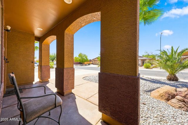 15618 W PORT AU PRINCE Lane, Surprise, AZ 85379