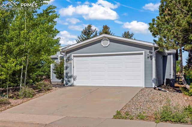 4686 Gray Fox Heights, Colorado Springs, CO 80922