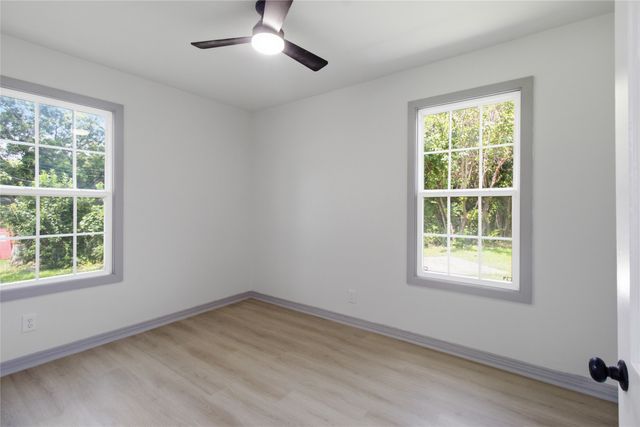2033 Redman Circle, Dallas, TX 75223