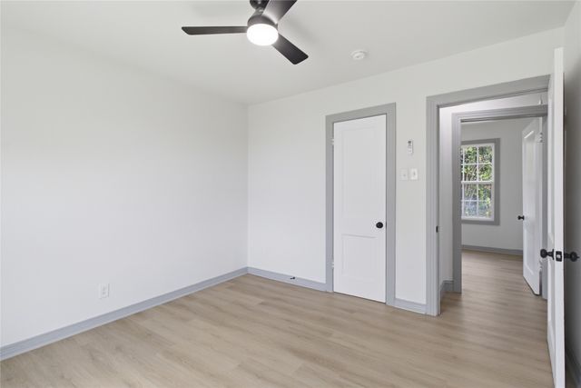 2033 Redman Circle, Dallas, TX 75223