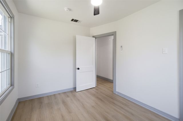 2033 Redman Circle, Dallas, TX 75223