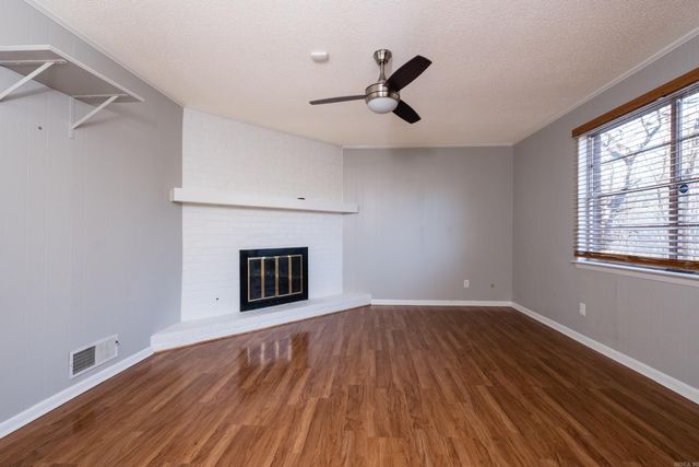 11480 Bainbridge Drive, Little Rock, AR 72212