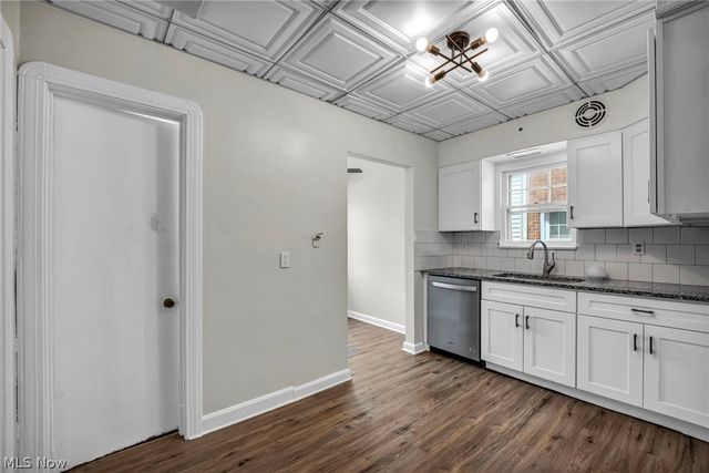 334 E 197 Street, Euclid, OH 44119