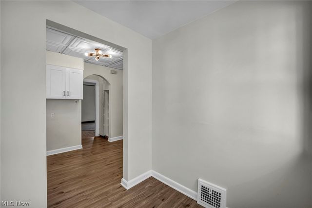 334 E 197 Street, Euclid, OH 44119